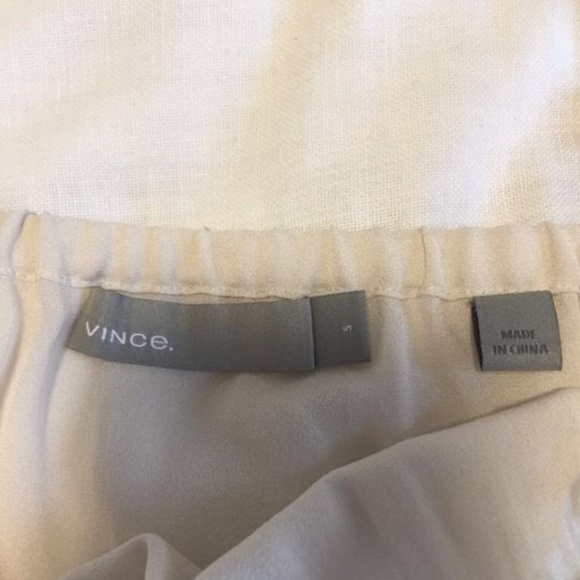 Vince Silk Top, brand new never worn, Size Small - Picture 4 of 8